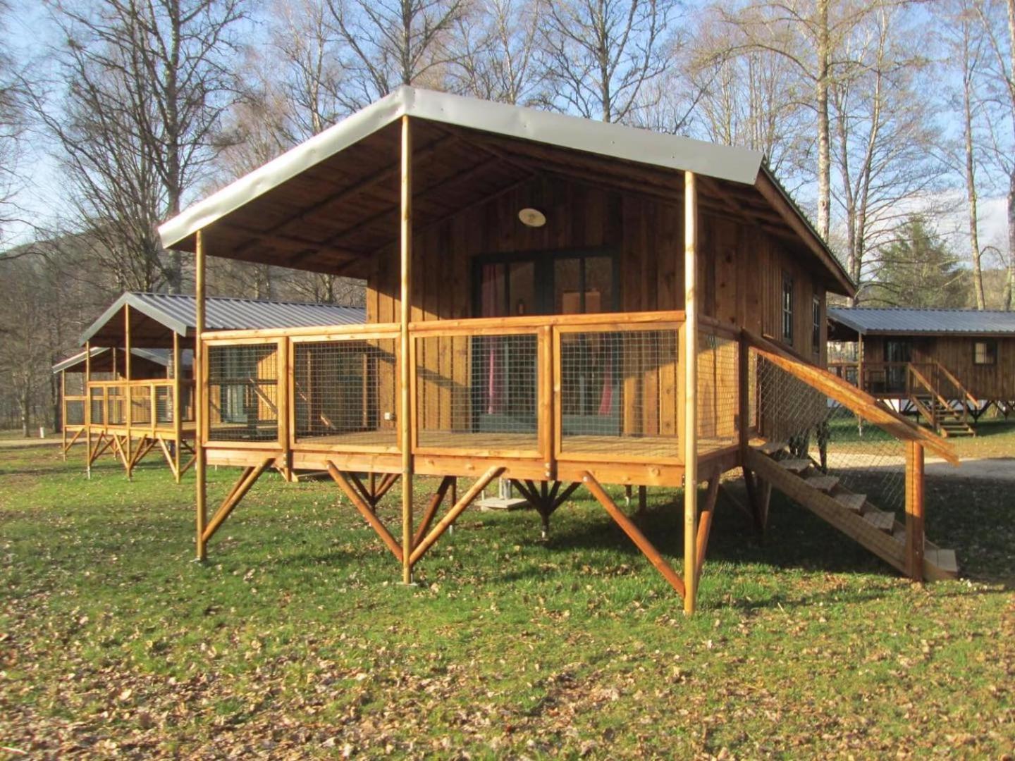 Camping La Borie Basse Condat  Bagian luar foto