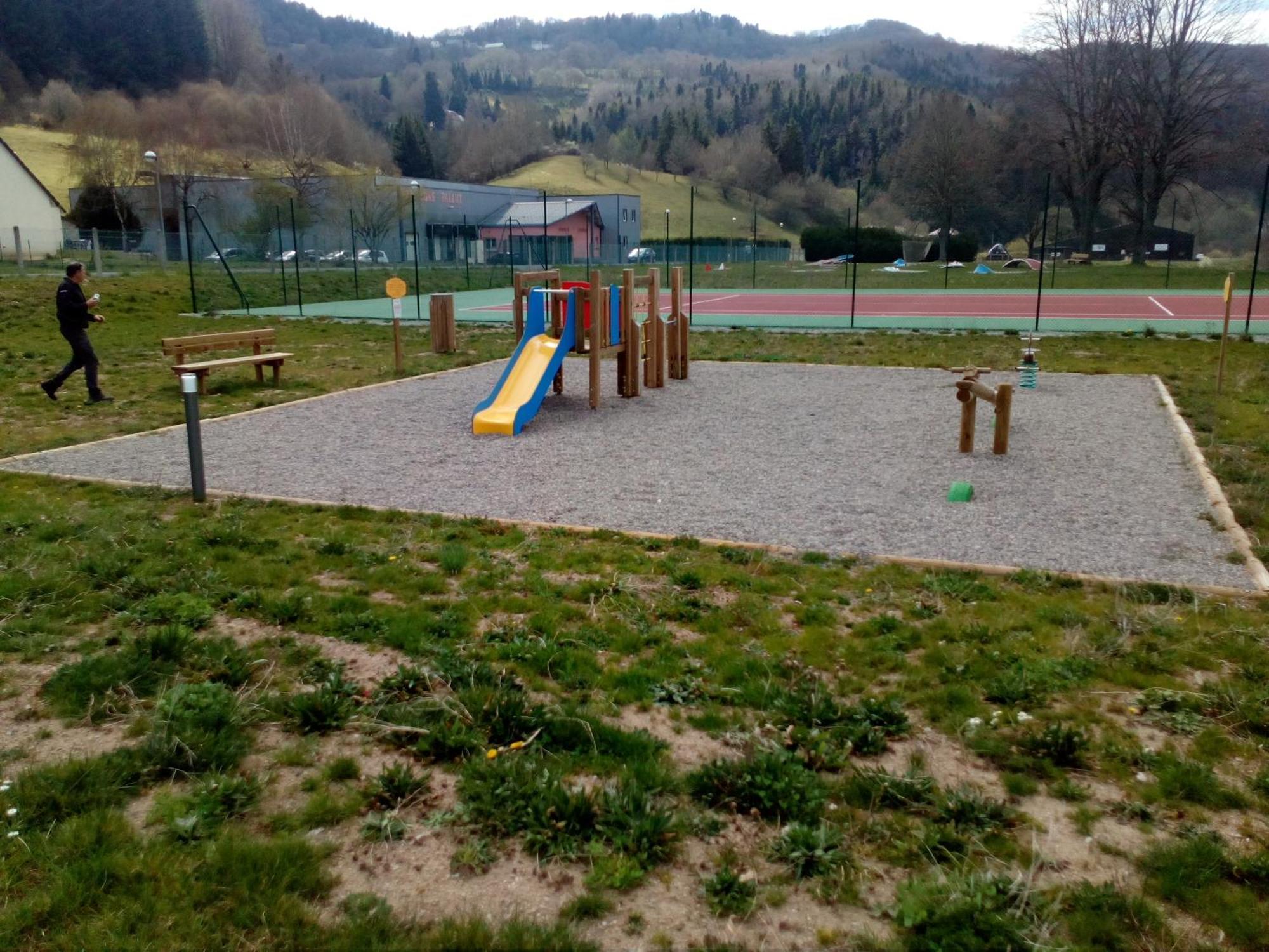 Camping La Borie Basse Condat  Bagian luar foto